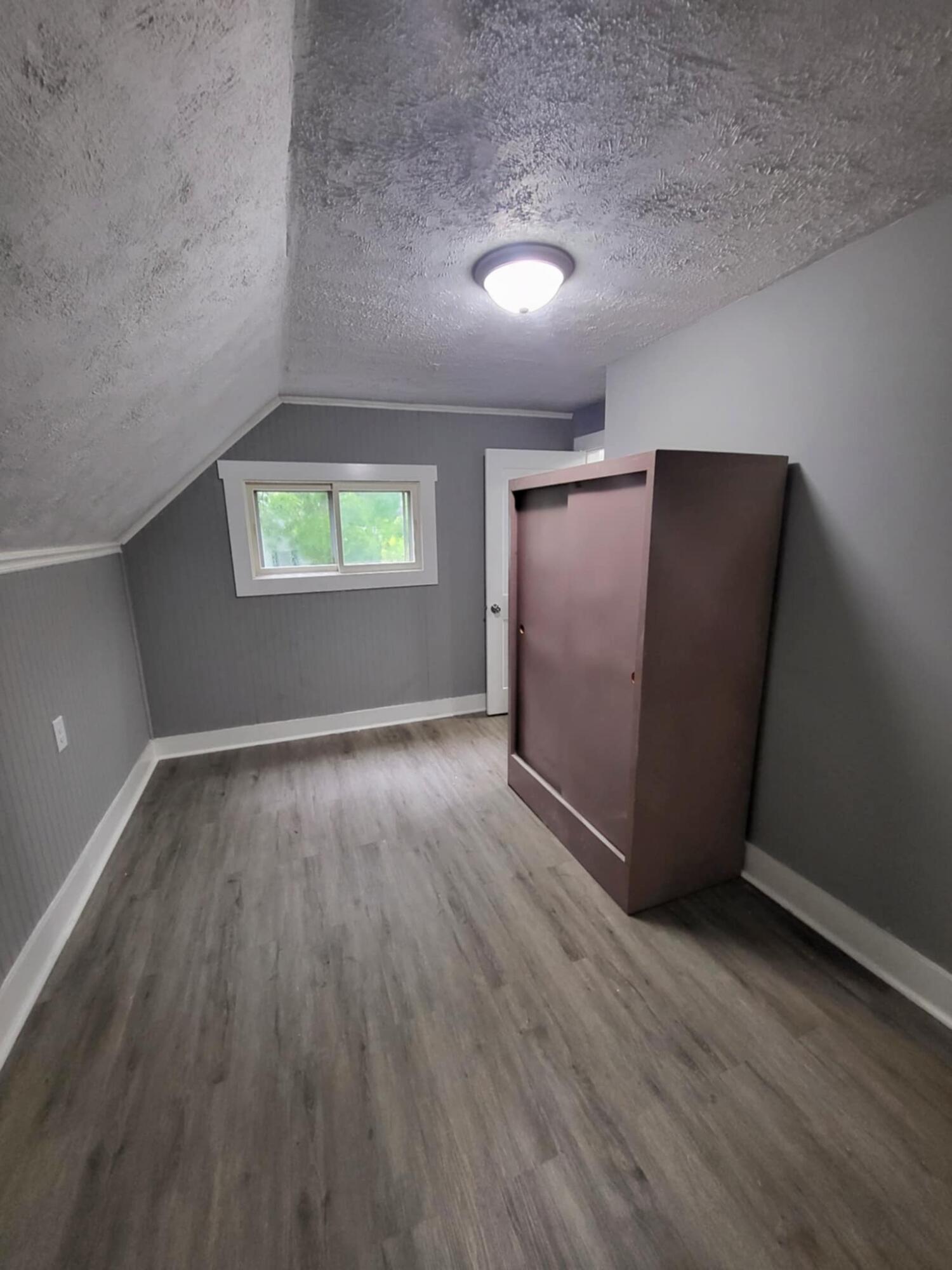 3322 Palmer Street Lansing, MI 48910 - Photo 19 of 26 9092e7f0-d06f-42a1-a599-7ac43146de22