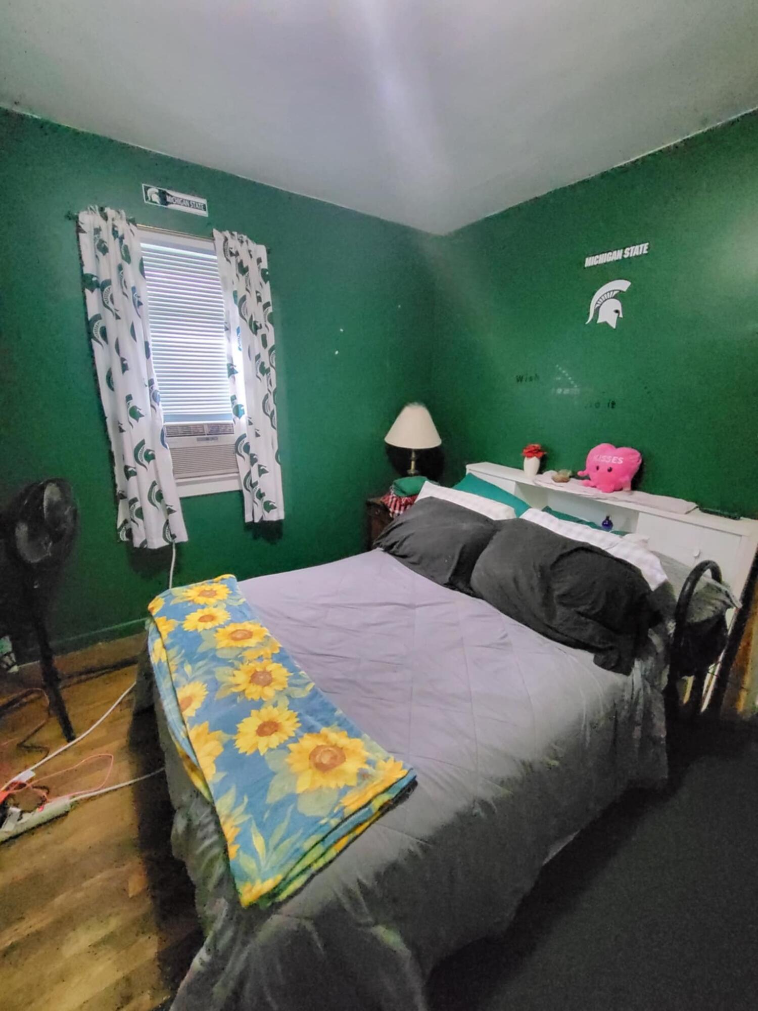 3322 Palmer Street Lansing, MI 48910 - Photo 25 of 26 6ad29d1b-2098-4446-abbb-67d00243f9e2