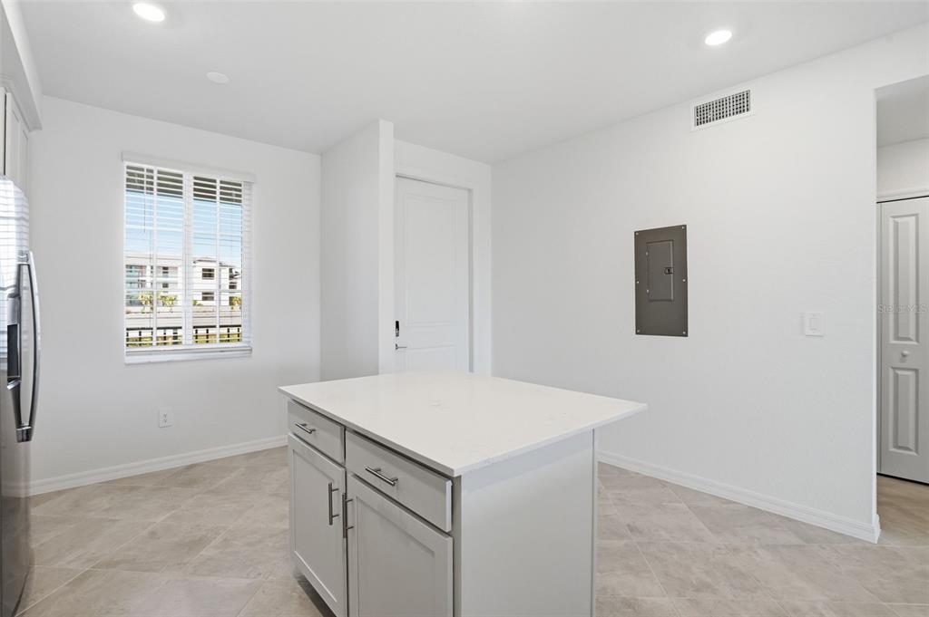19110 Scallop Loop, Unit 204 Lakewood Ranch, FL 34211 - Photo 8 of 20