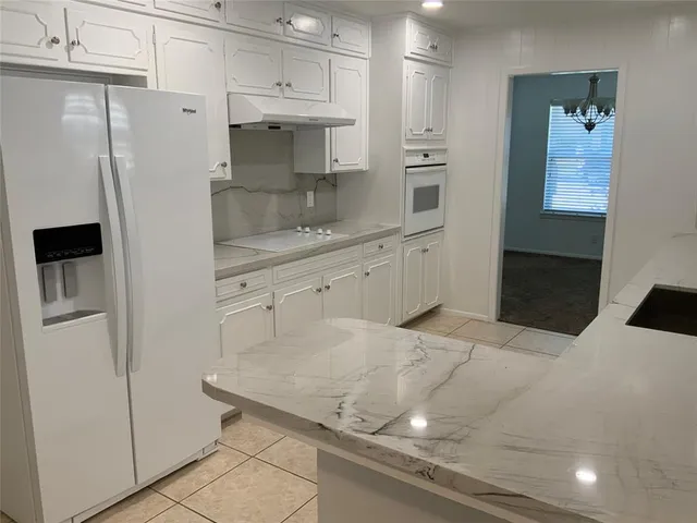 $399,850 | 2116 Stratford Drive, Bedford, TX 76021