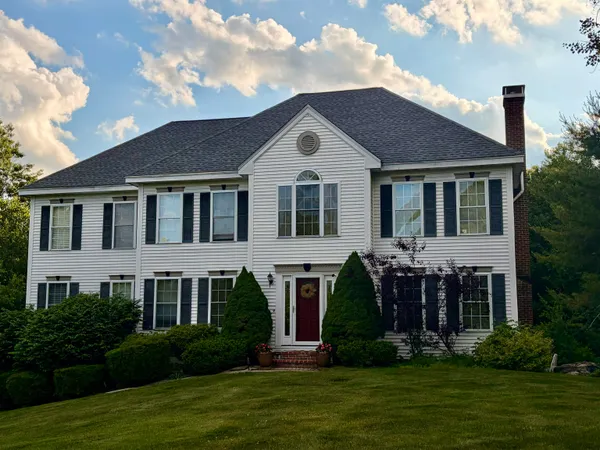 $1,075,000 | 12 Long Meadow Road, Windham, NH 03087