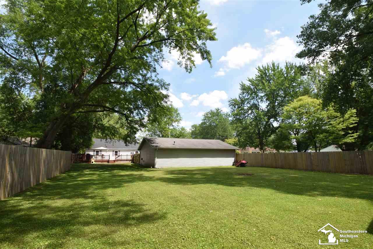 6503 Secor Road Lambertville, MI 48144 - Photo 17 of 17 50018411-16.JPG