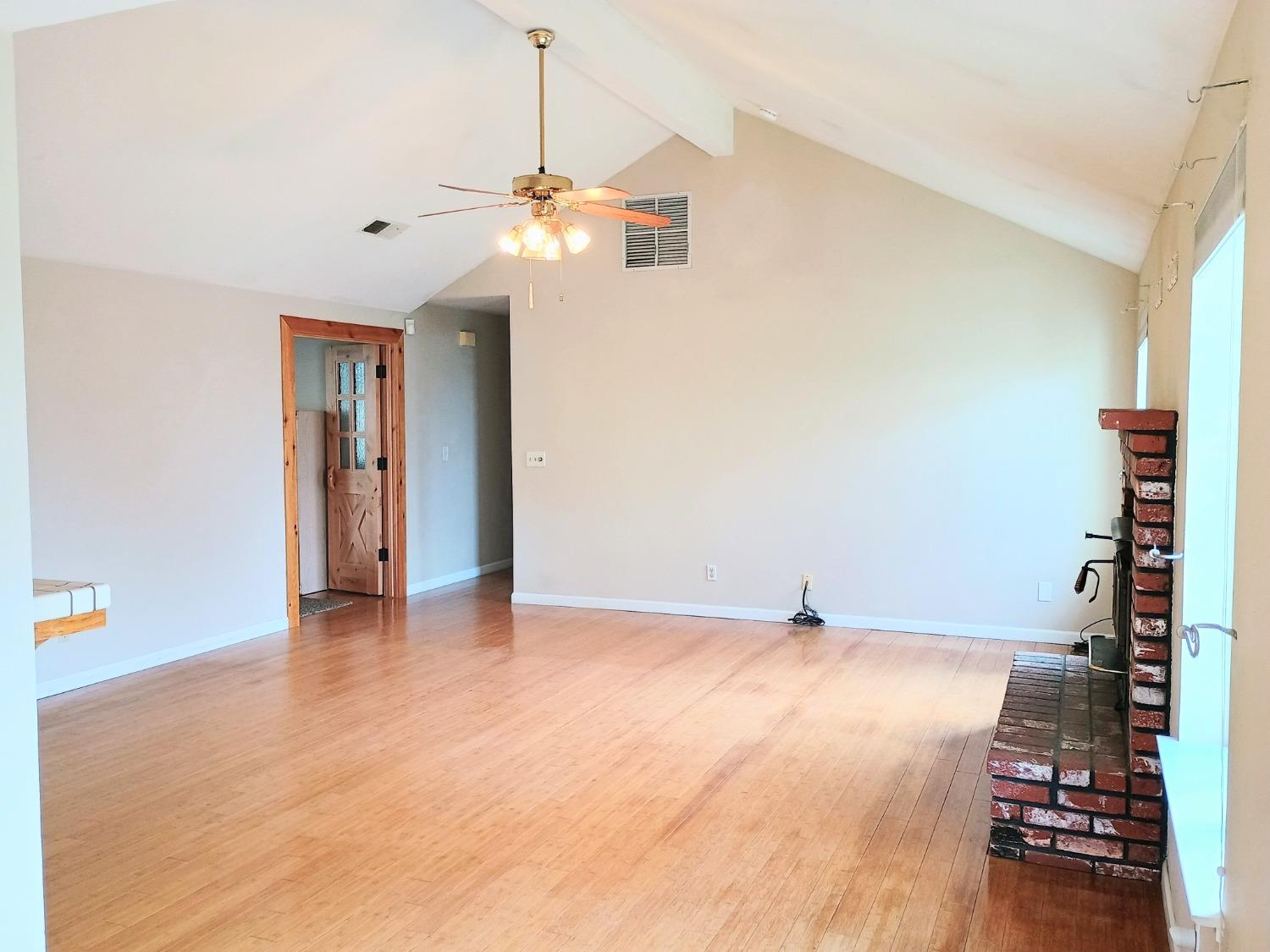 45481 Longview Road Yokuts Valley, CA 93675 - Photo 11 of 49 Gallery Image 11