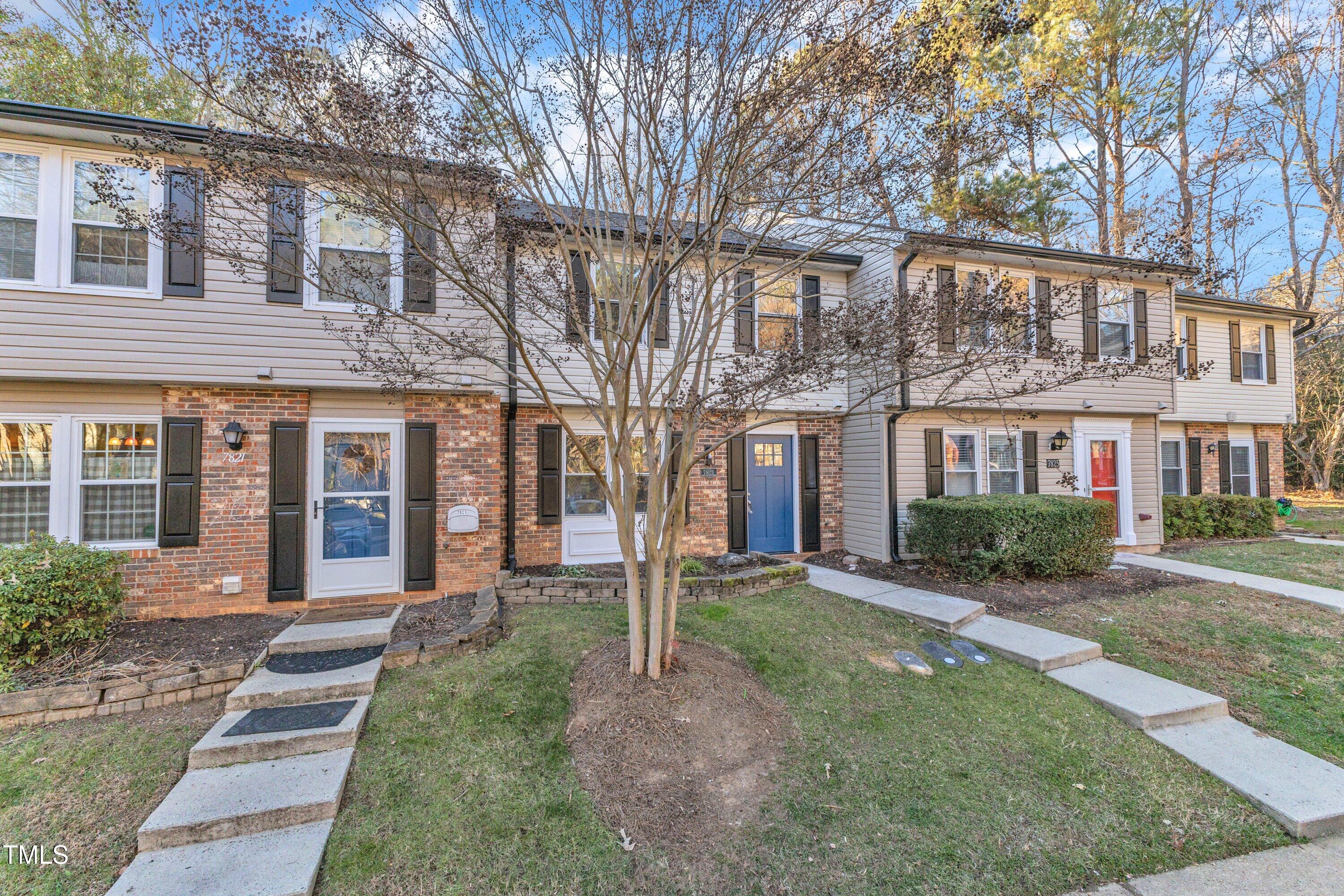 7823 Stephanie Lane Raleigh, NC 27615 - Photo 39 of 41 04-7823 Stephanie-3
