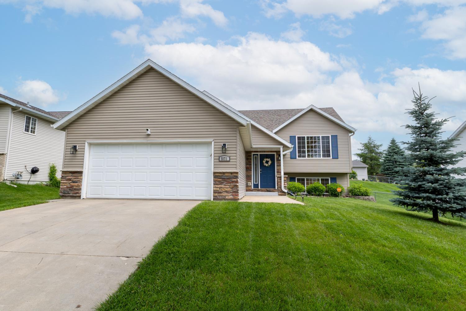 5171 51st Street Northwest Rochester, MN 55901 - Photo 1 of 34 Gallery Image 1