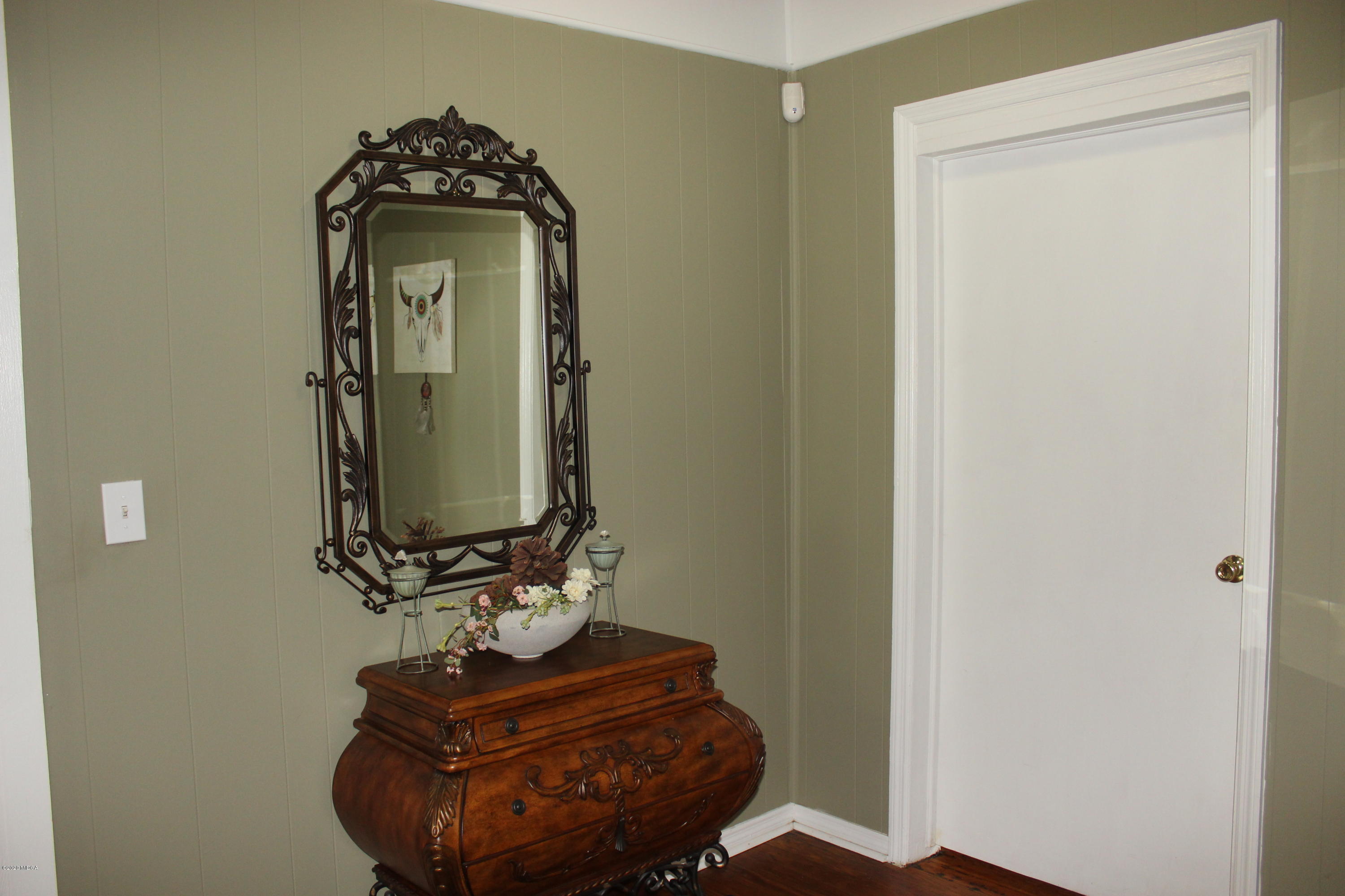 35 Gose Road Forsyth, GA 31029 - Photo 2 of 16 a room with a mirror