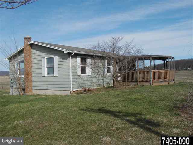 490 Belmont Road Gettysburg, PA 17325 - Photo 2 of 20 Gallery Image 2