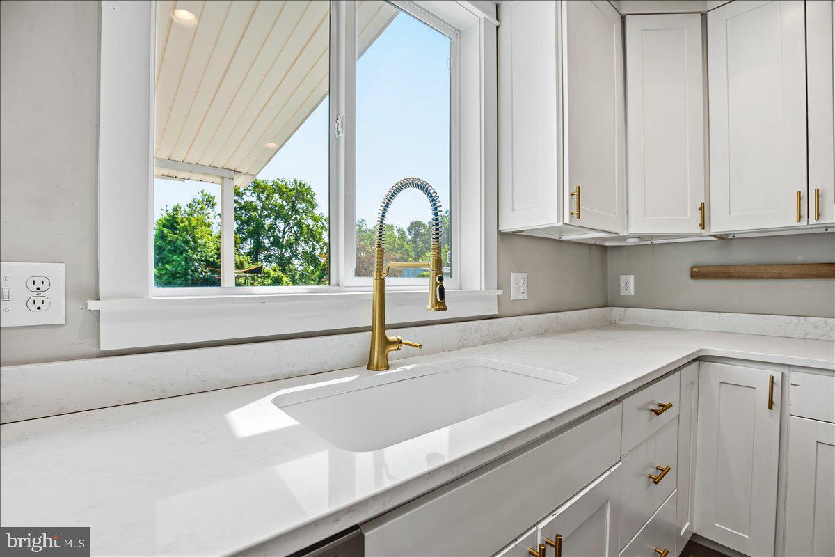 16146 Thomas Road Piney Point, MD 20674 - Photo 15 of 70
