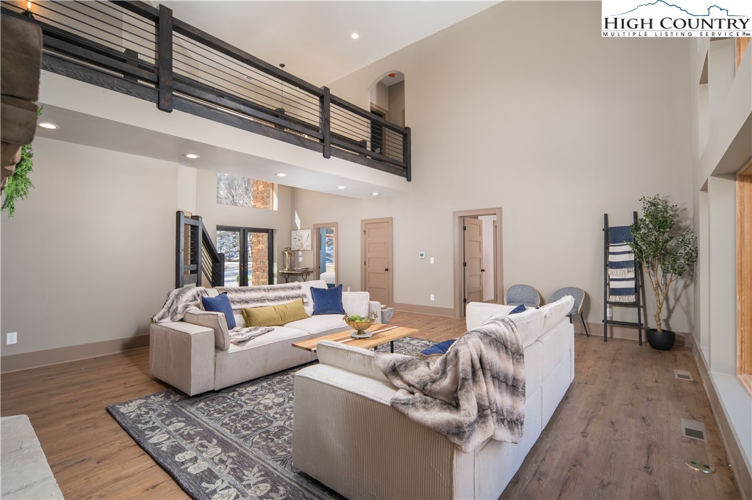 216 Greenbriar Road Beech Mountain, NC 28604 - Photo 12 of 50 a living room with furniture