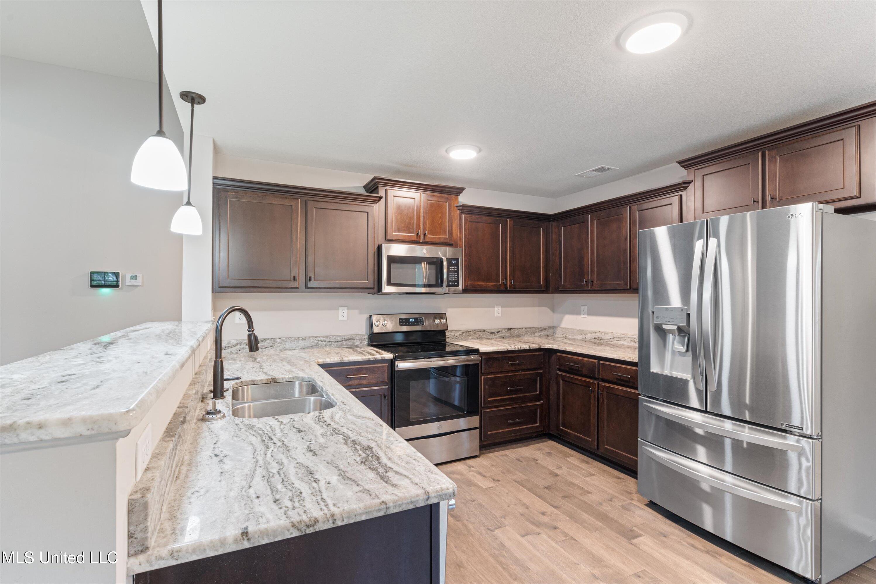 3246 Magnolia Ridge Drive Hernando, MS 38632 - Photo 13 of 31 13-DSC0846
