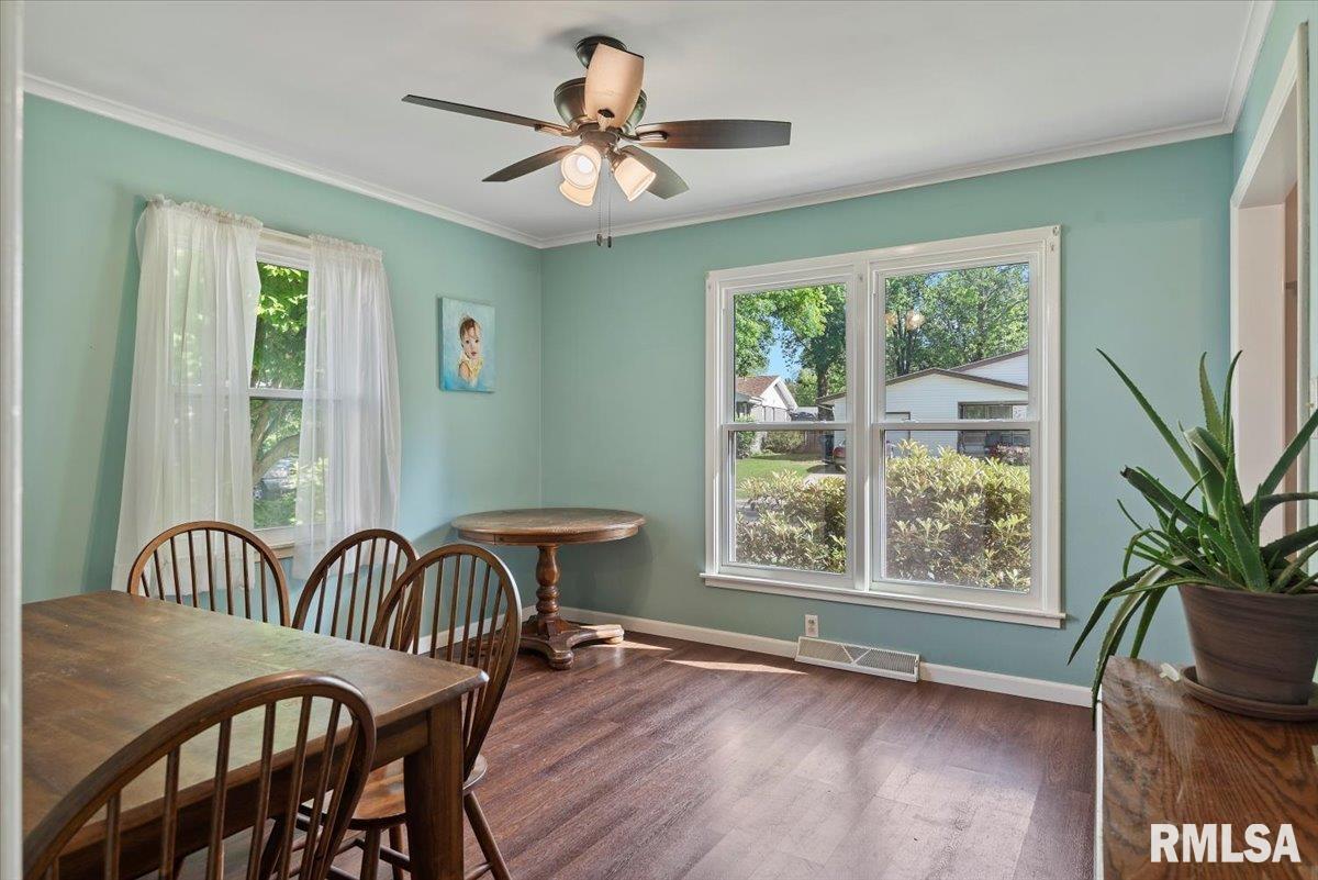 2024 Cambridge Road Springfield, IL 62704 - Photo 14 of 36