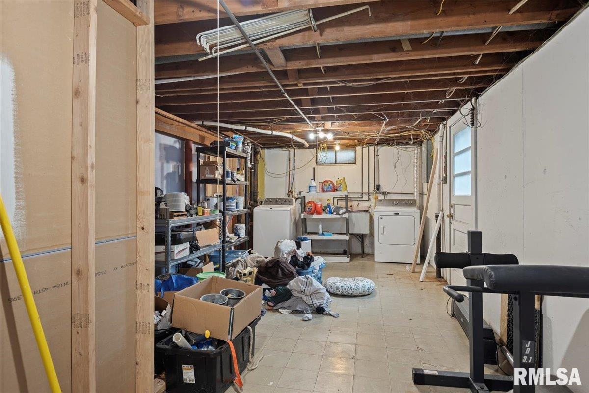 2024 Cambridge Road Springfield, IL 62704 - Photo 30 of 36