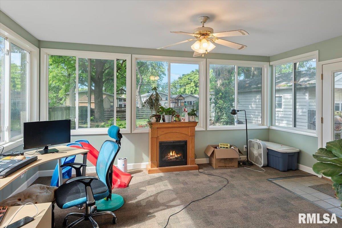 2024 Cambridge Road Springfield, IL 62704 - Photo 8 of 36