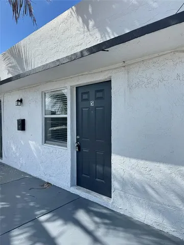 $1,425 | 1113 19th Avenue North, Unit 5, Lake Worth Beach, FL 33460