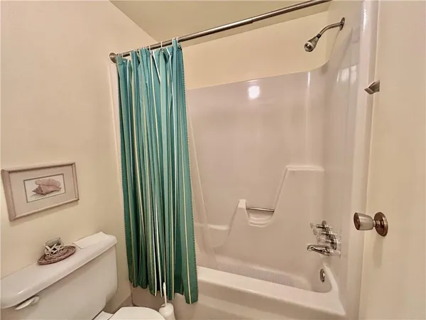 $259,900 | 26 West White Oak Drive, Delmont, PA 15626