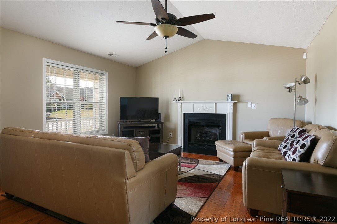 5408 Arnette Road Hope Mills, NC 28348 - Photo 6 of 20 Gallery Image 6