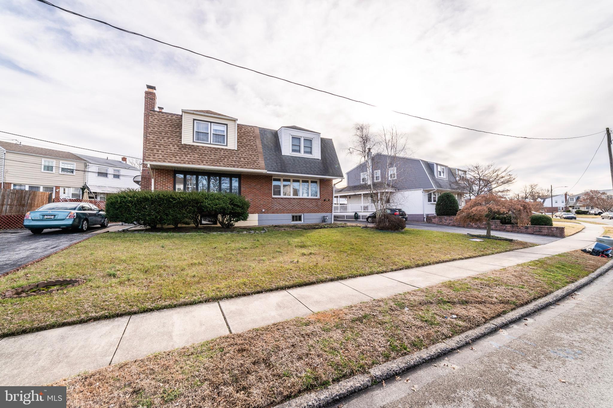 836 Hood Road Swarthmore, PA 19081 - Photo 2 of 31