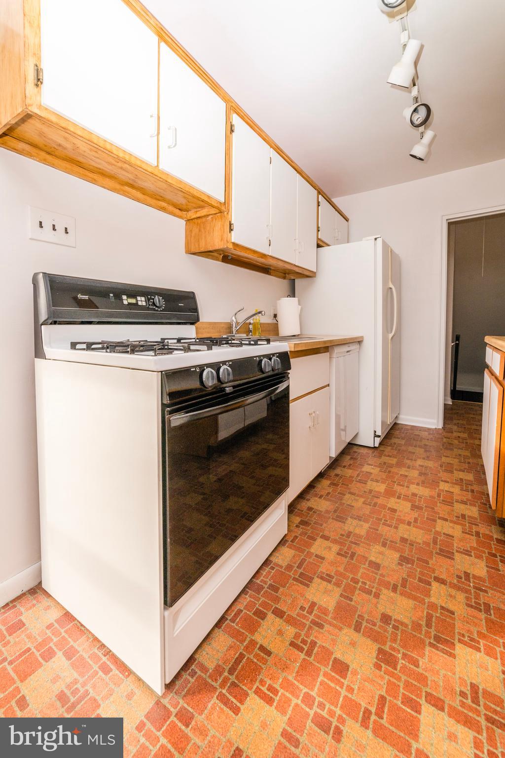 836 Hood Road Swarthmore, PA 19081 - Photo 19 of 31