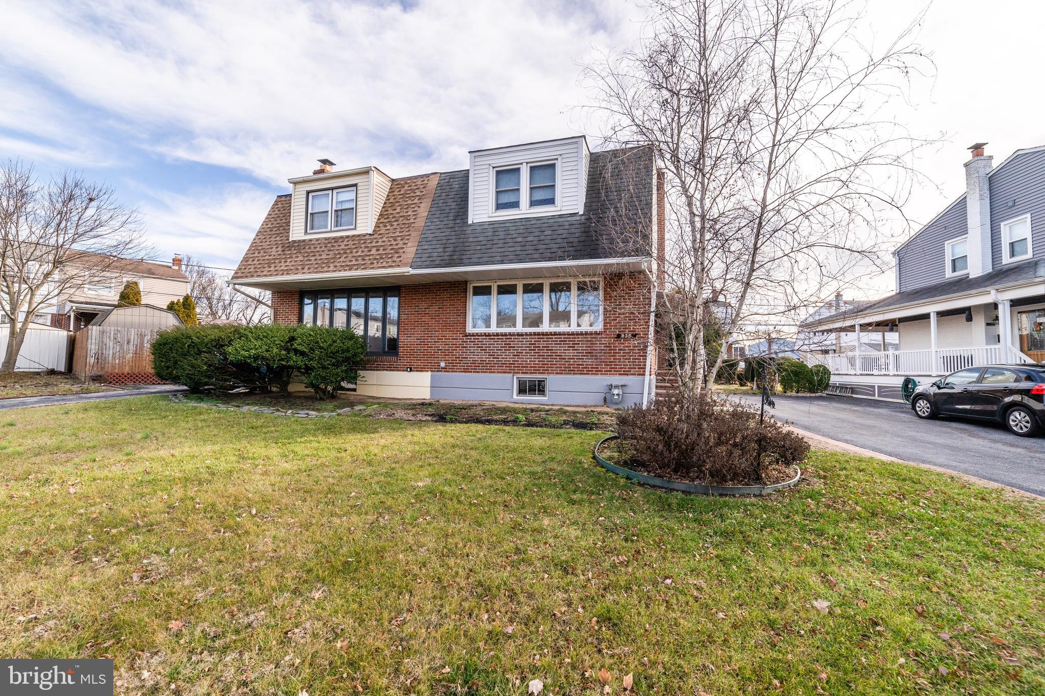 836 Hood Road Swarthmore, PA 19081 - Photo 4 of 31
