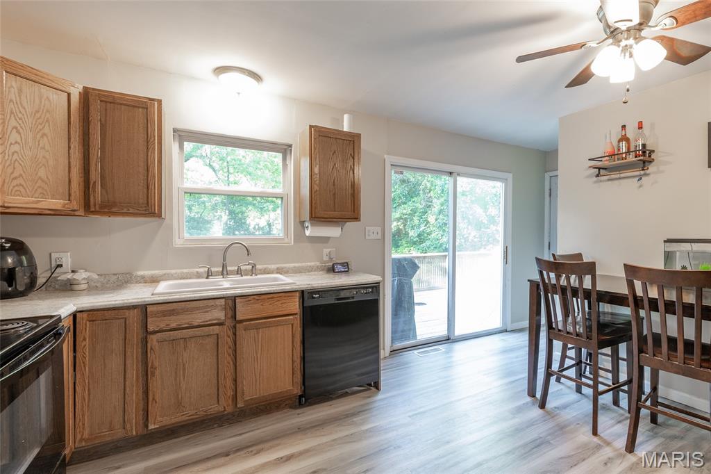 5509 Carla Drive High Ridge, MO 63049 - Photo 14 of 41