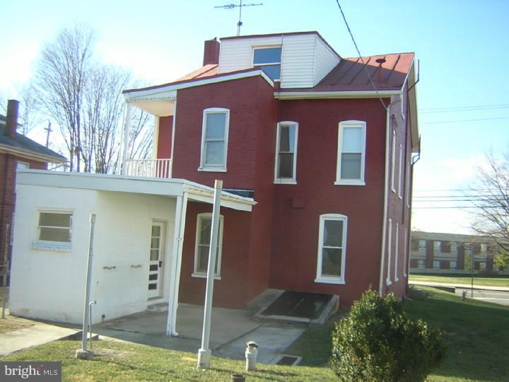 3719 Kutztown Road Laureldale, PA 19605 - Photo 2 of 16 Exterior Back