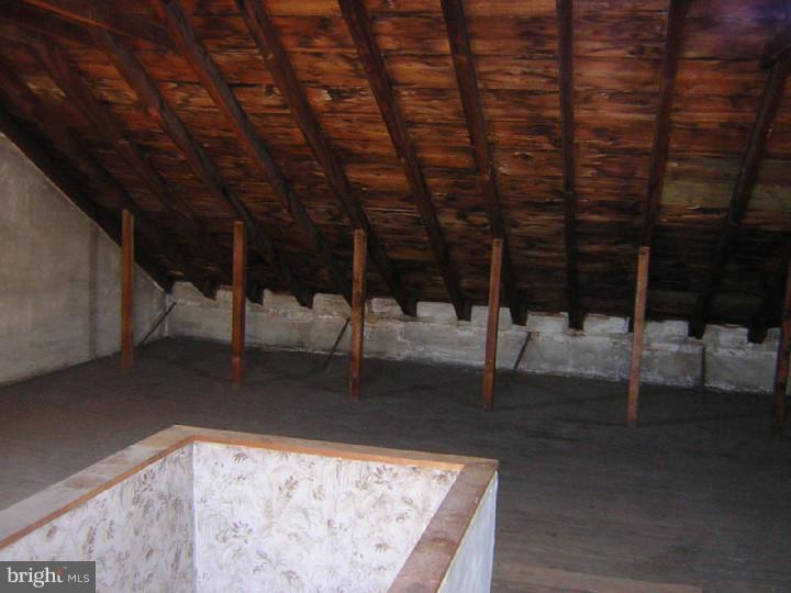 3719 Kutztown Road Laureldale, PA 19605 - Photo 14 of 16