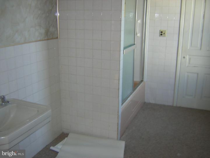 3719 Kutztown Road Laureldale, PA 19605 - Photo 10 of 16