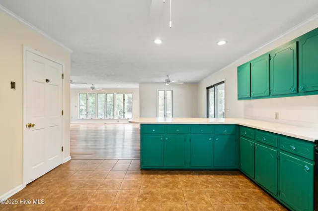 $985,000 | 303 Live Oak Street, Emerald Isle, NC 28594