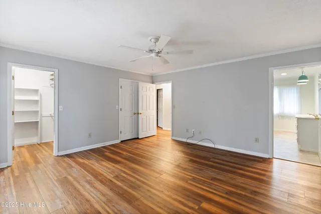 $985,000 | 303 Live Oak Street, Emerald Isle, NC 28594