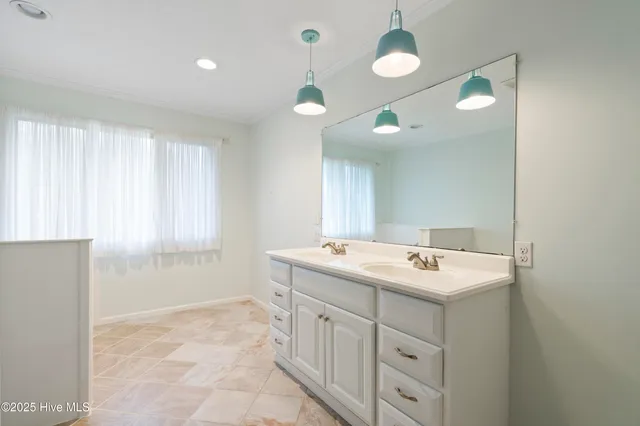 $985,000 | 303 Live Oak Street, Emerald Isle, NC 28594