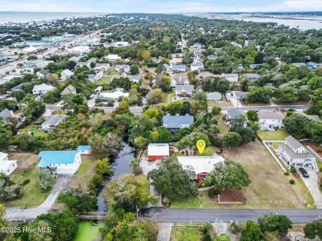 $985,000 | 303 Live Oak Street, Emerald Isle, NC 28594