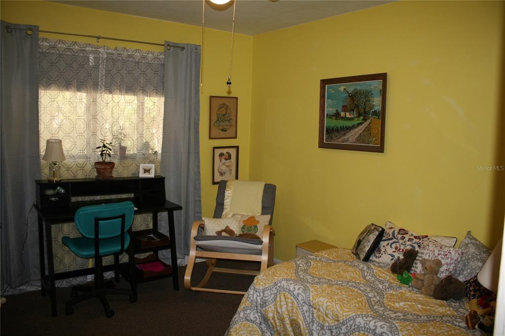 213 Northwest 34th Terrace Gainesville, FL 32607 - Photo 8 of 13