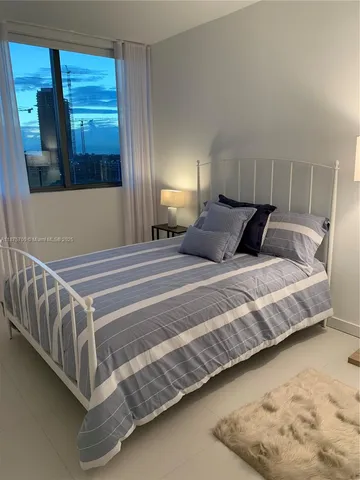 $4,000 | 501 Northeast 31st Street, Unit 709, Miami, FL 33137