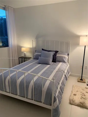 $4,000 | 501 Northeast 31st Street, Unit 709, Miami, FL 33137