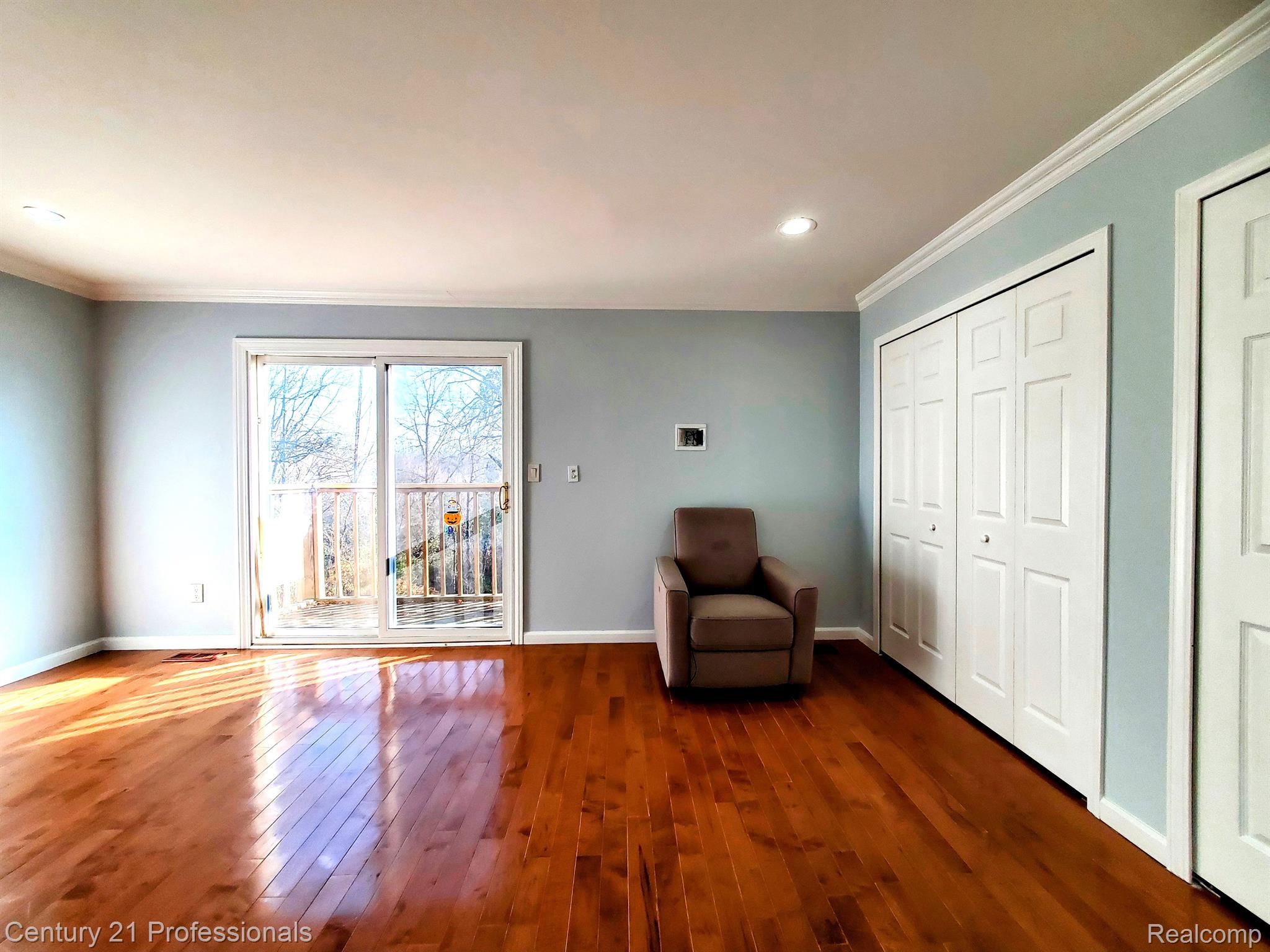 35741 Springvale Street Farmington, MI 48331 - Photo 29 of 35 Gallery Image 29