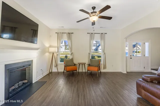 $394,000 | 607 Osprey Landing Drive, Unit LOT 9, Holly Ridge, NC 28445