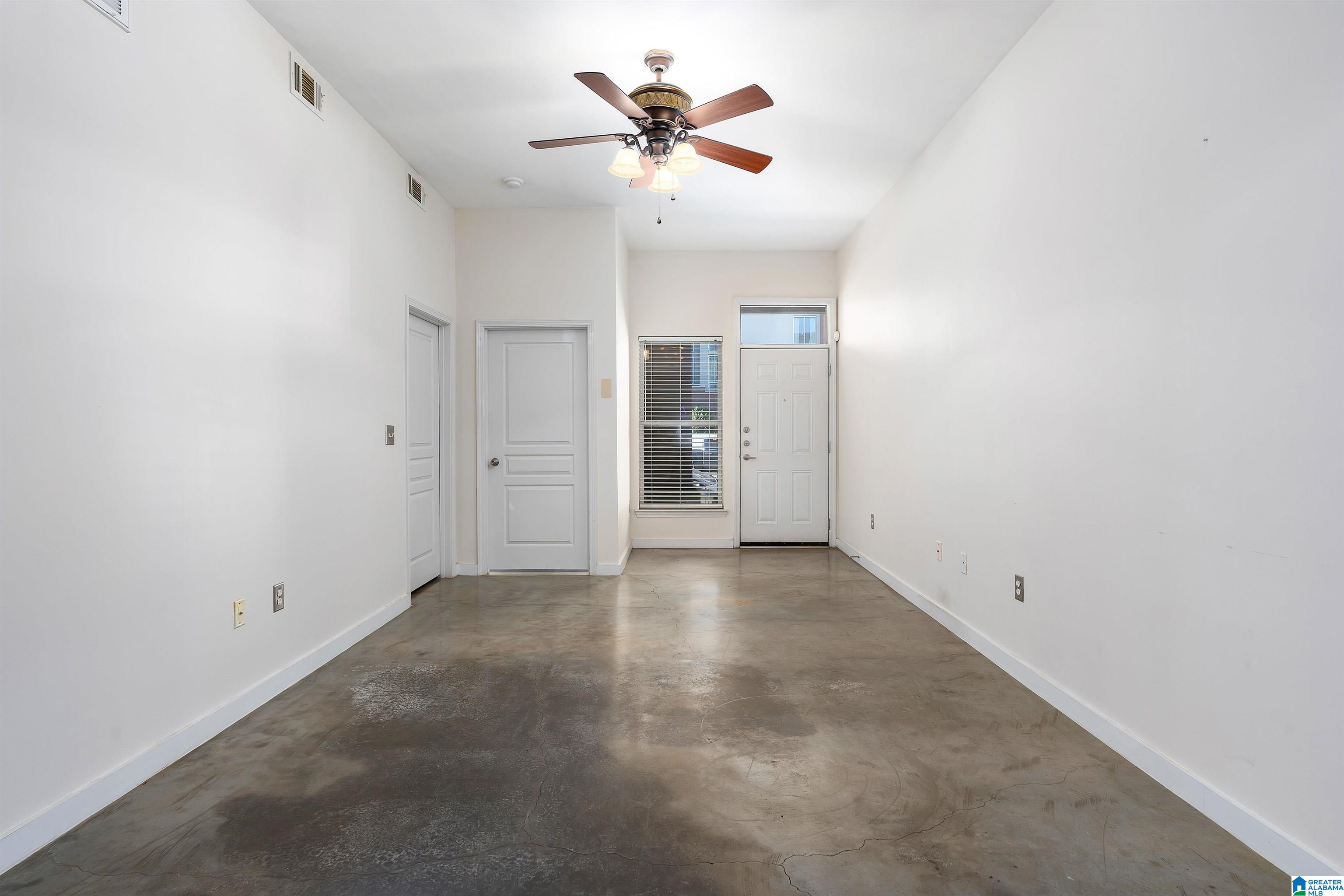 401 20th Street South, Unit 107 Birmingham, AL 35233 - Photo 10 of 36