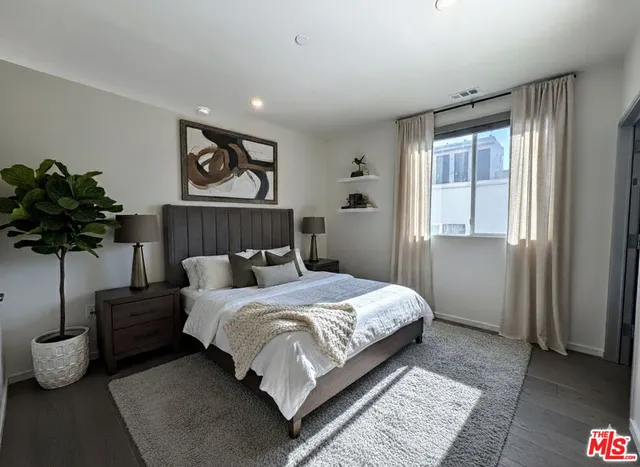 $1,250,000 | 11764 Idaho Avenue, Unit 301, Los Angeles, CA 90025