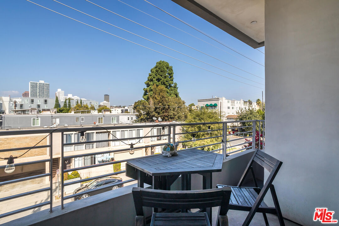 11764 Idaho Avenue, Unit 301 Los Angeles, CA 90025 - Photo 15 of 20 a view of a balcony dining area