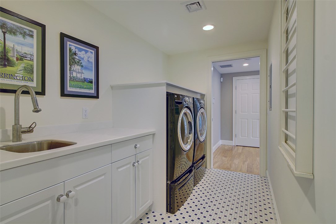 60 Touisset Road Warren, RI 02885 - Photo 27 of 35 Gallery Image 27
