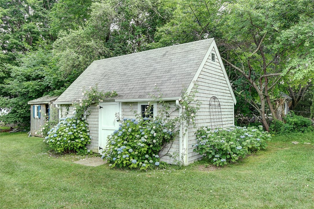 60 Touisset Road Warren, RI 02885 - Photo 30 of 35 Gallery Image 30