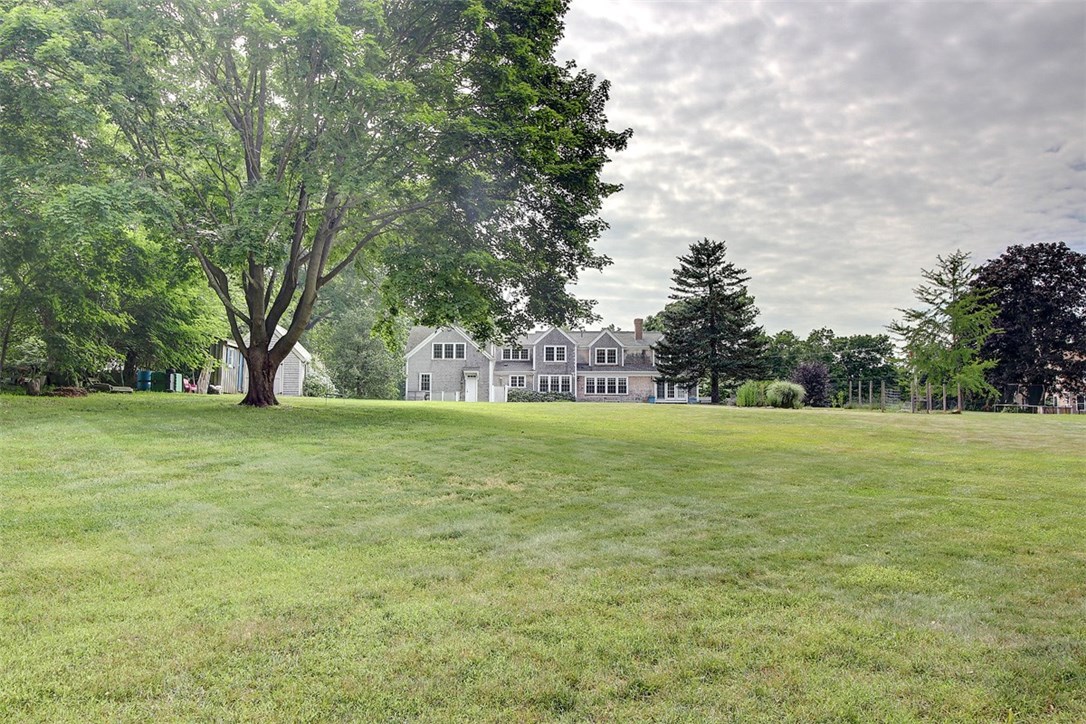 60 Touisset Road Warren, RI 02885 - Photo 33 of 35 Gallery Image 33
