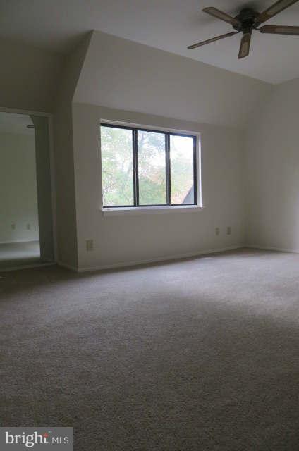 Bedroom (Master)