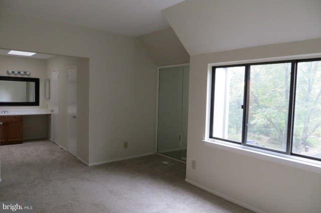 1557 Scandia Circle Reston, VA 20190 - Photo 8 of 17 Bedroom (Master)