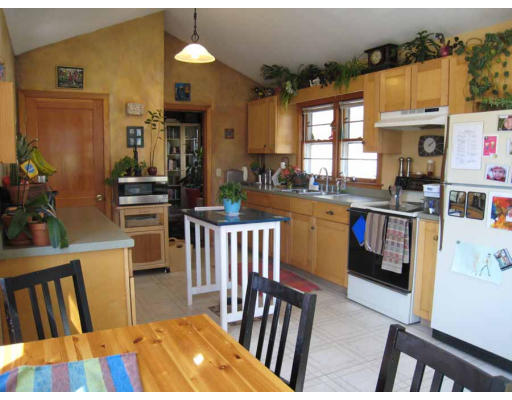 267 Turners Falls Road Montague, MA 01351 - Photo 5 of 11 Gallery Image 5