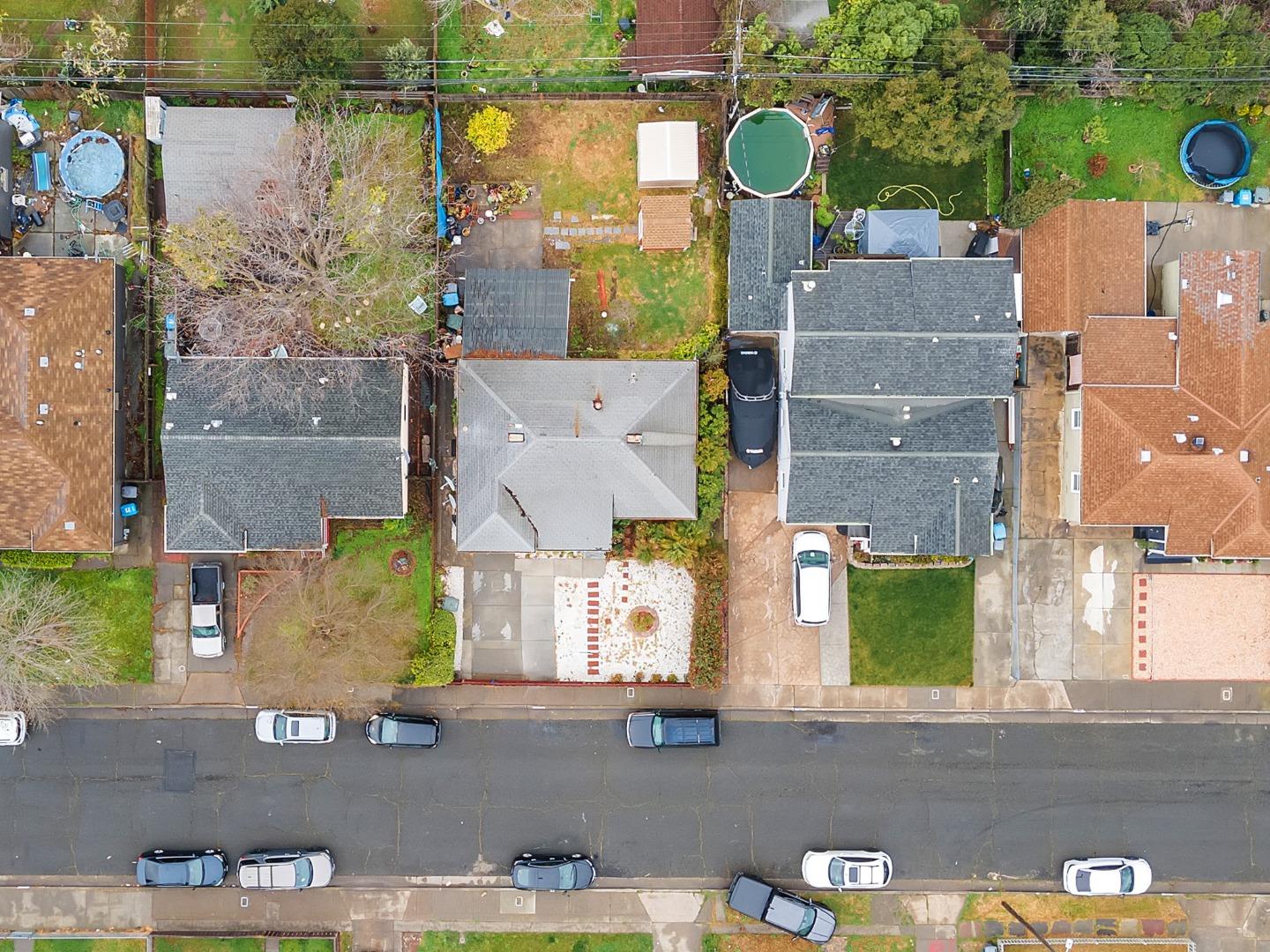 809 Modoc Street Vallejo, CA 94591 - Photo 27 of 31 aerial view of a house