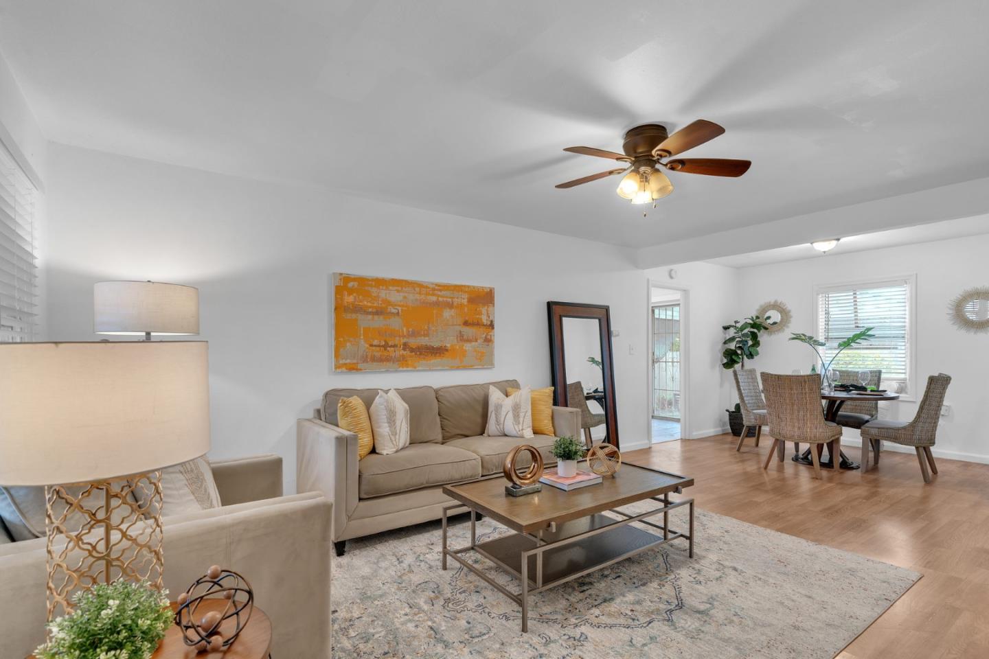 809 Modoc Street Vallejo, CA 94591 - Photo 5 of 31 a living room with furniture