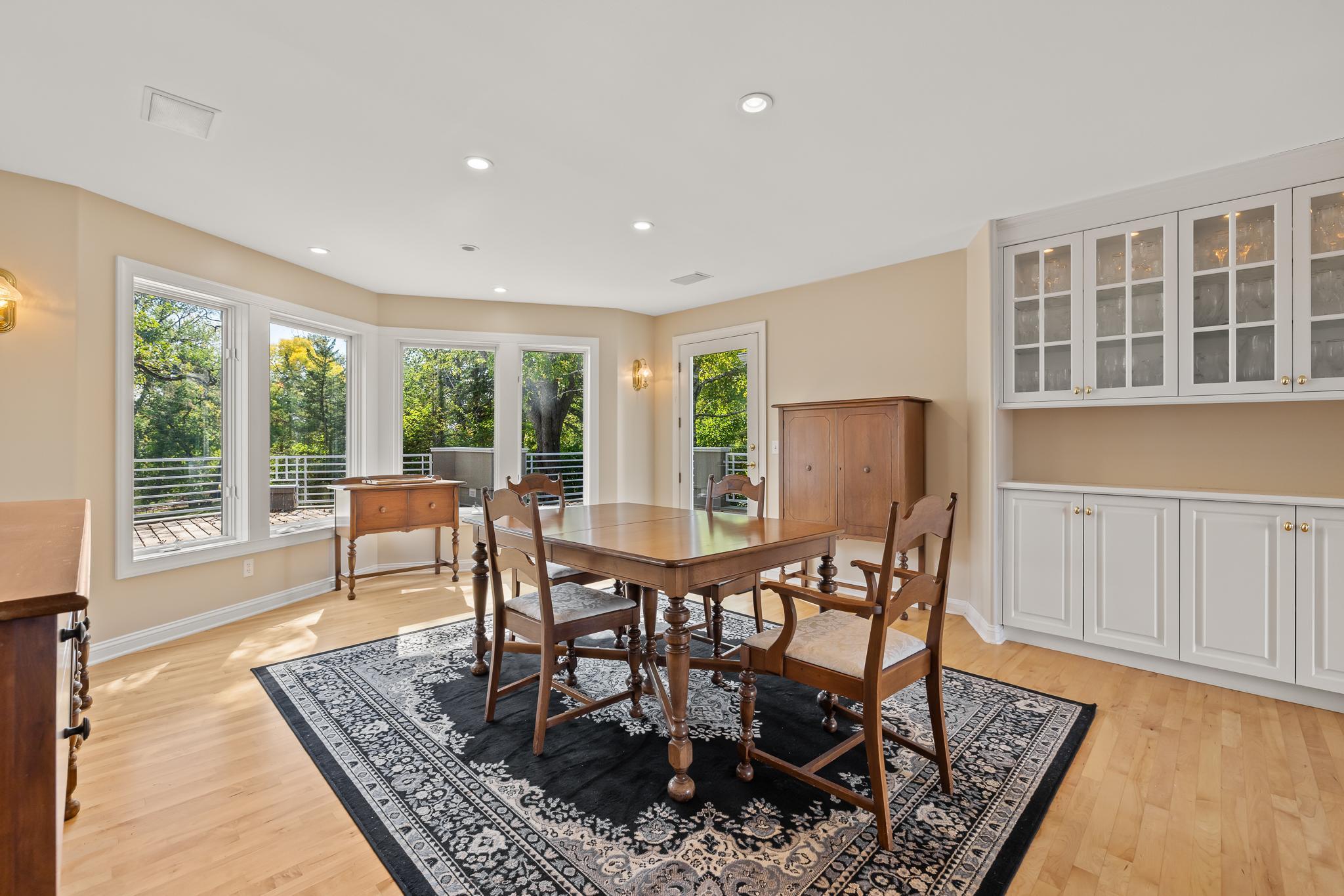 264 Peninsula Road Medicine Lake, MN 55441 - Photo 12 of 57