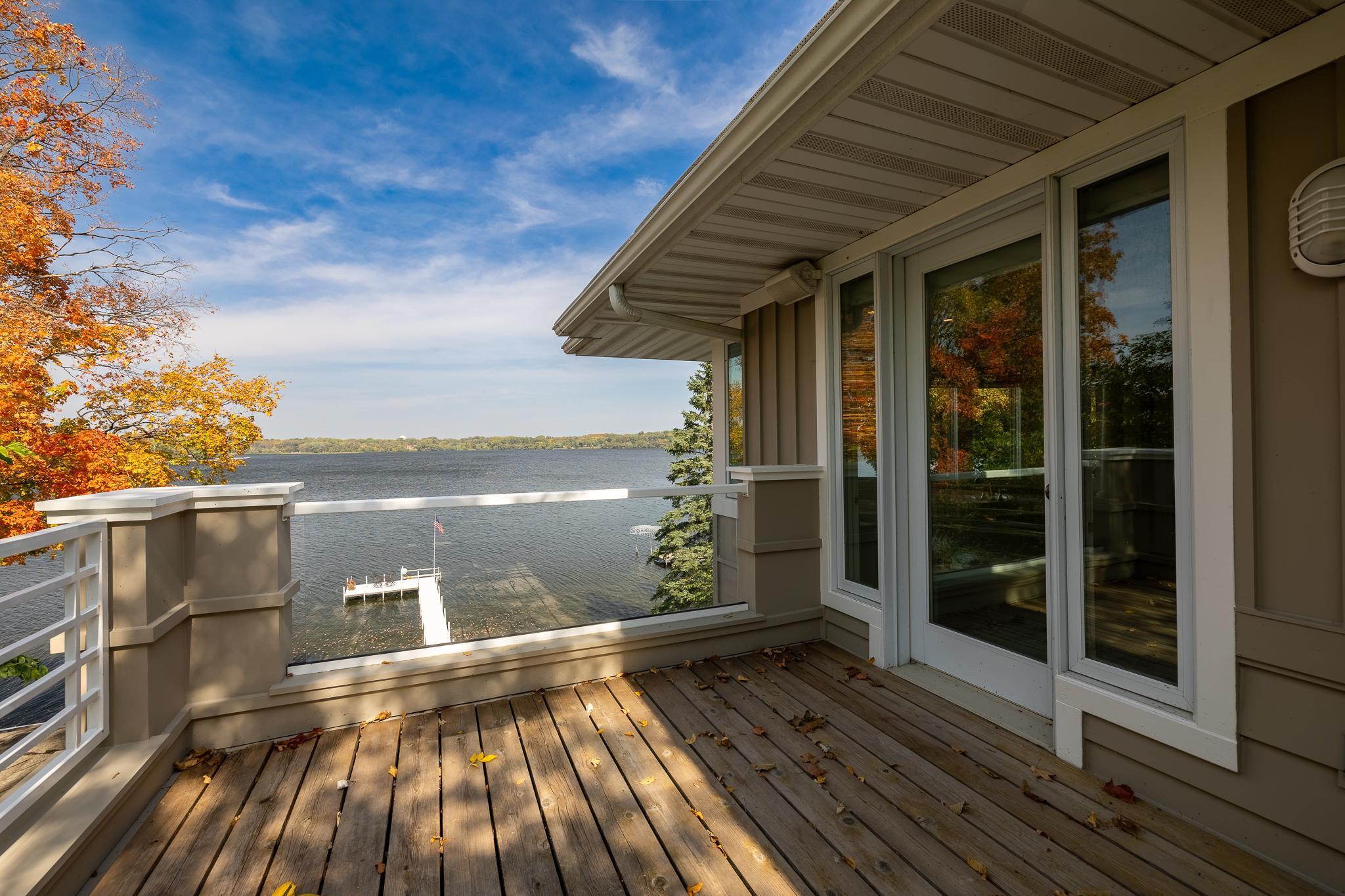 264 Peninsula Road Medicine Lake, MN 55441 - Photo 34 of 57