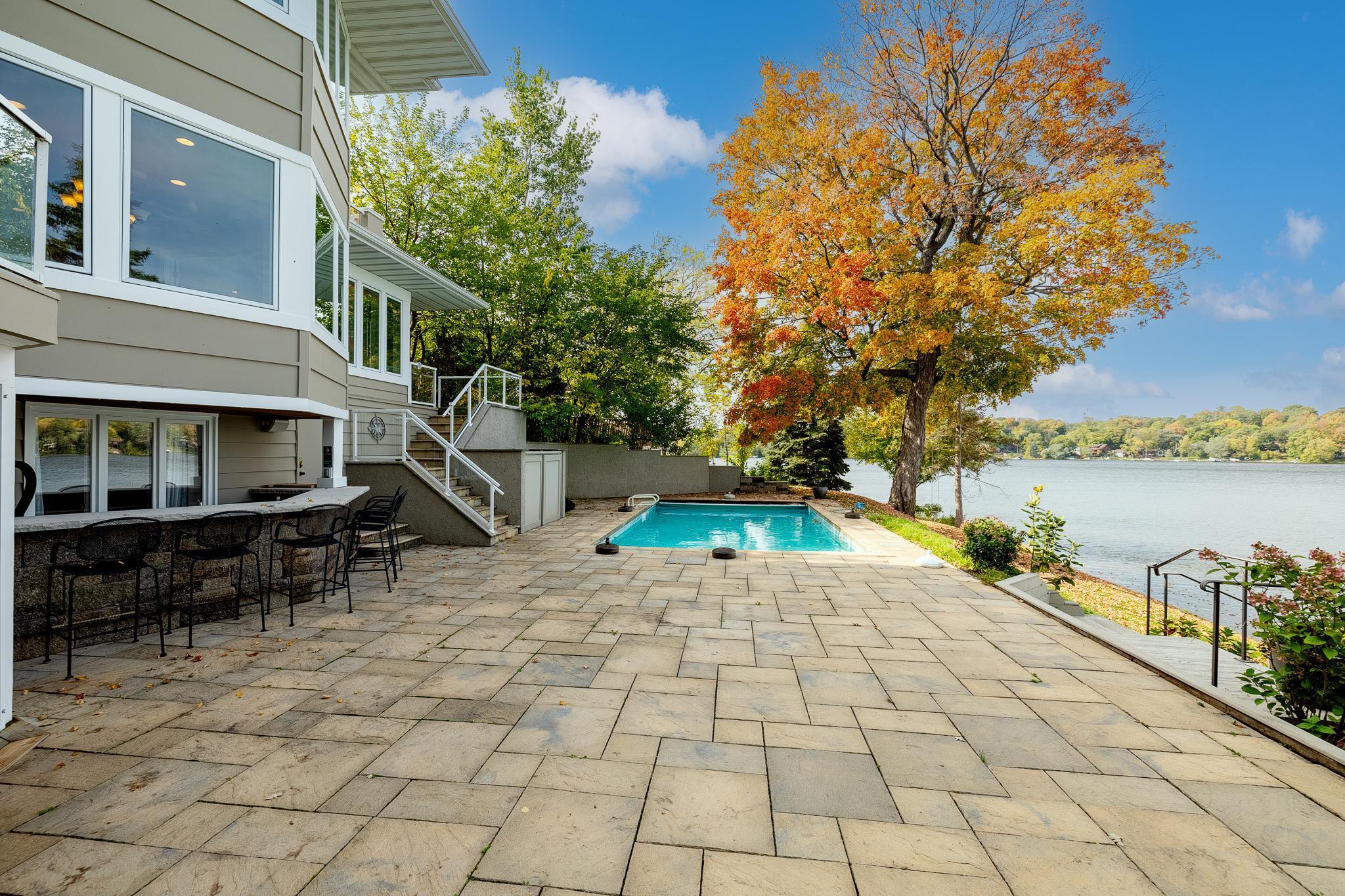 264 Peninsula Road Medicine Lake, MN 55441 - Photo 48 of 57